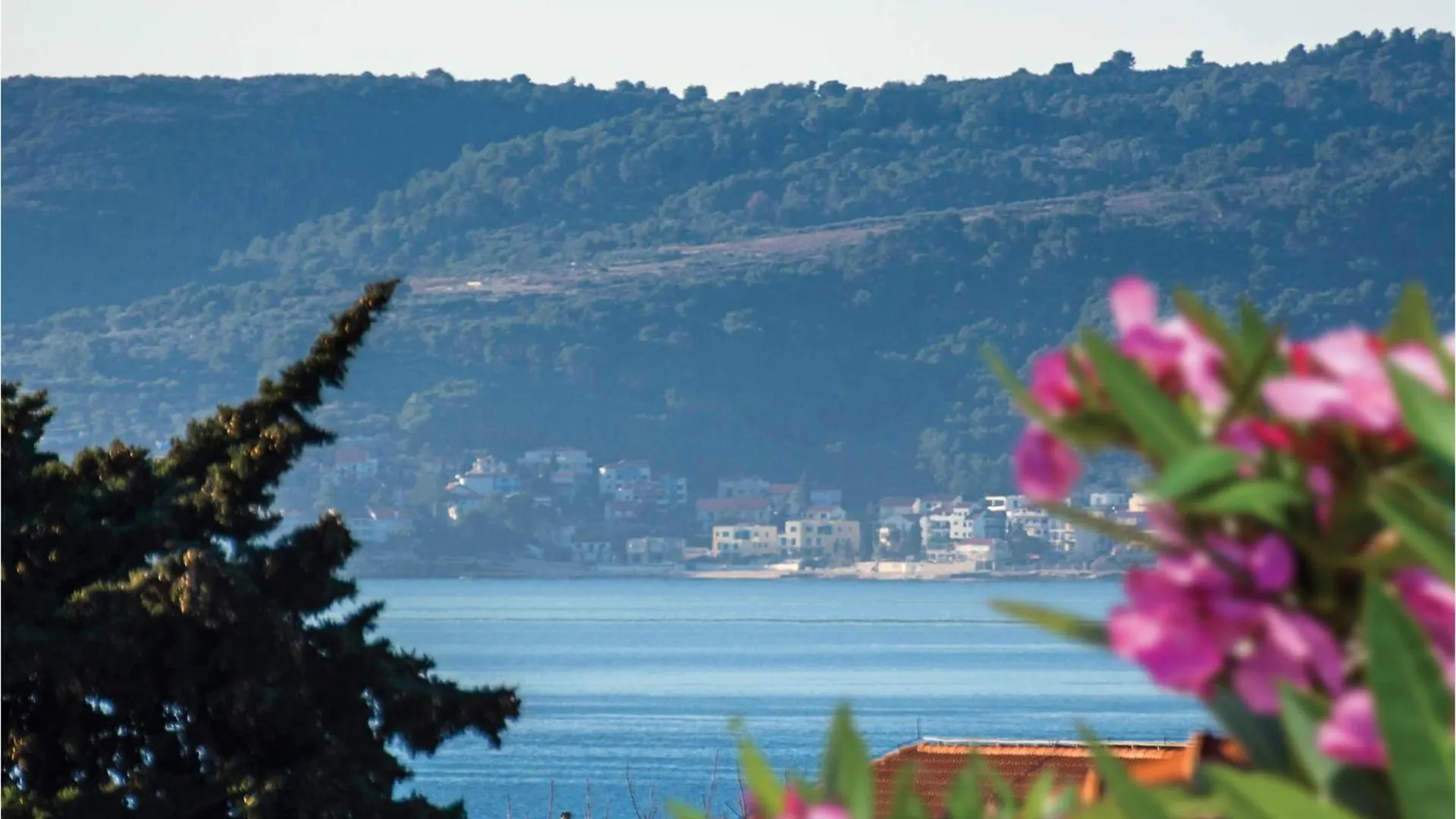 Amazing Apartment In Kastel Stari With Wifi Kastela